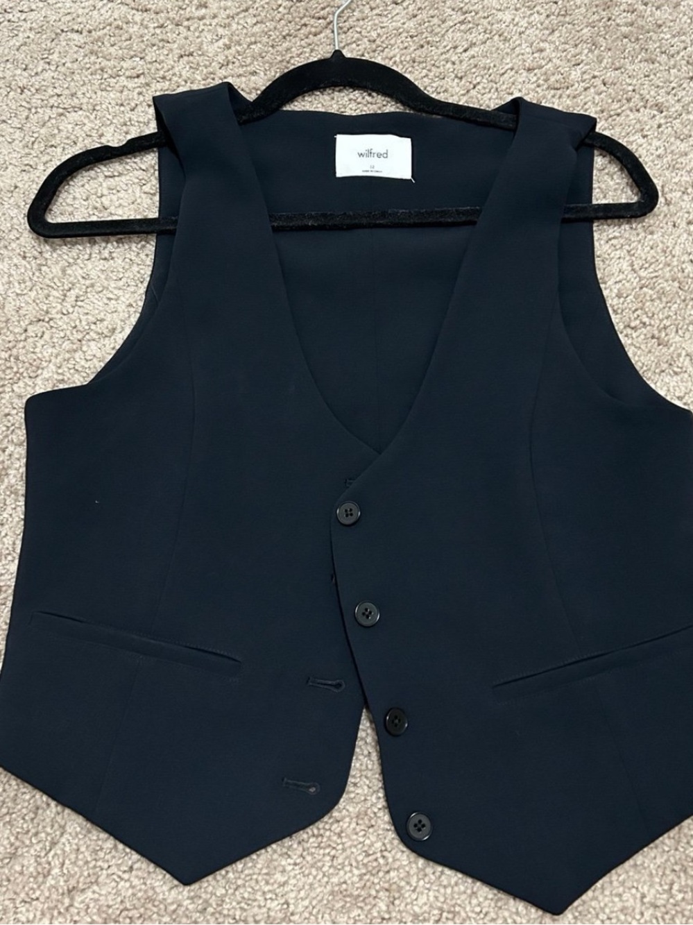 Wilfred Aritzia Suit Vest Black